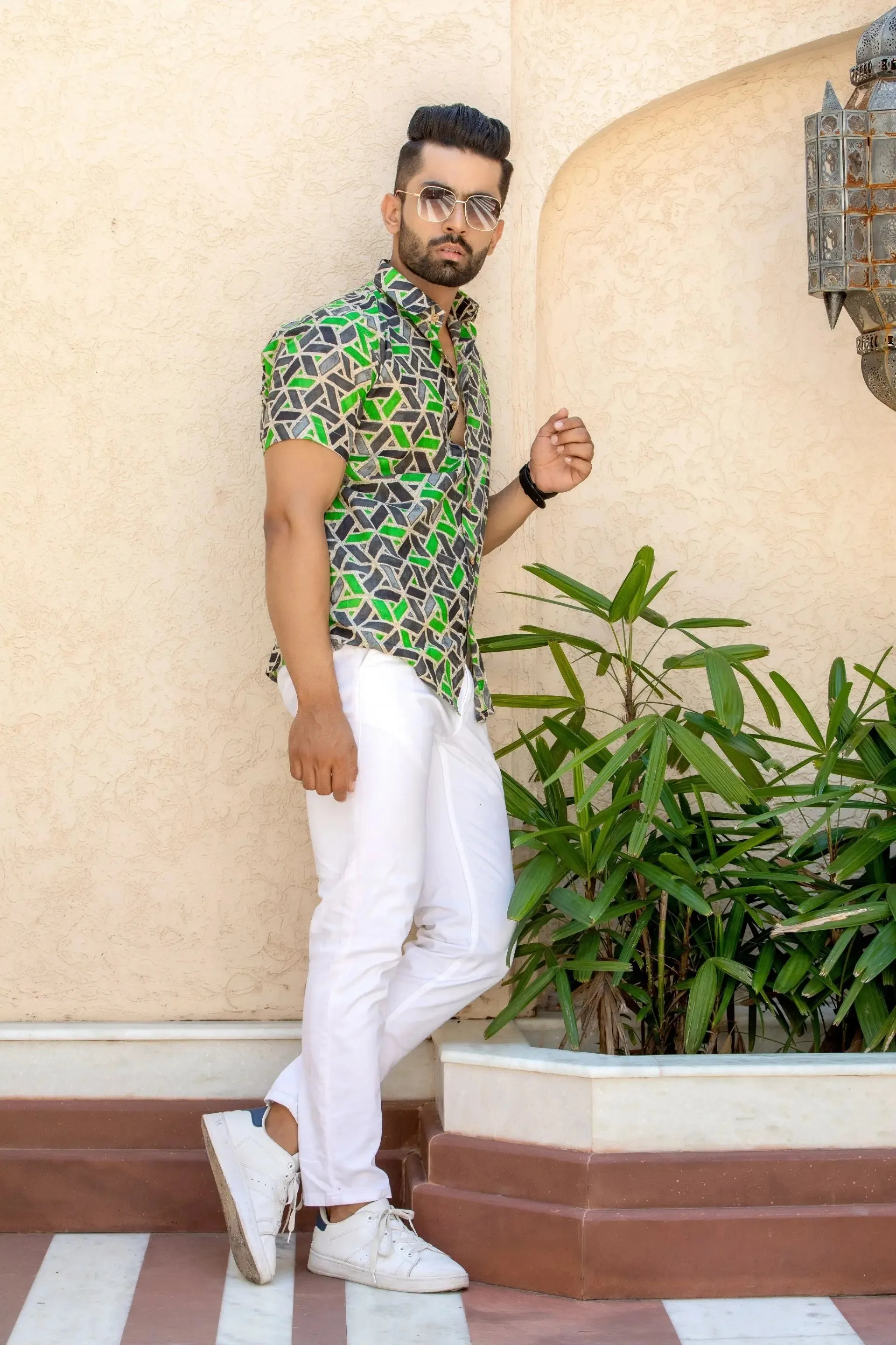 Firangi Yarn Green Geometric Printed Cotton Shirt For Men - Half Sleeves