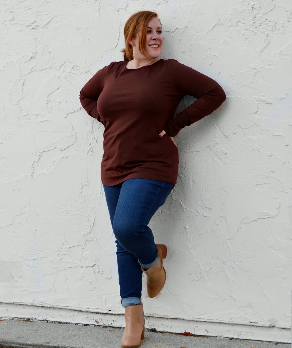 KAYLA fitted tee in Truffle