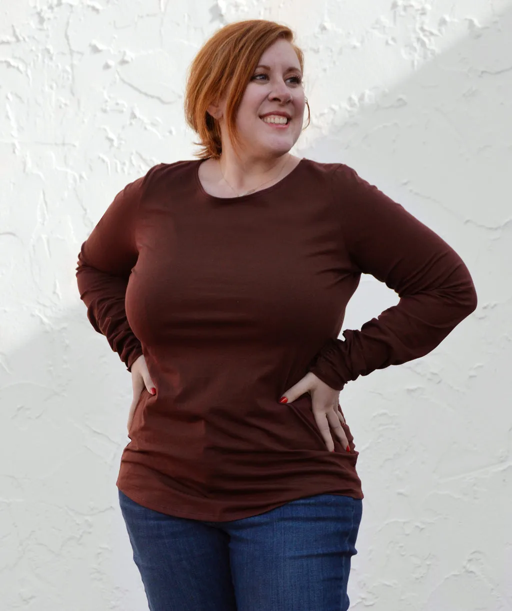 KAYLA fitted tee in Truffle