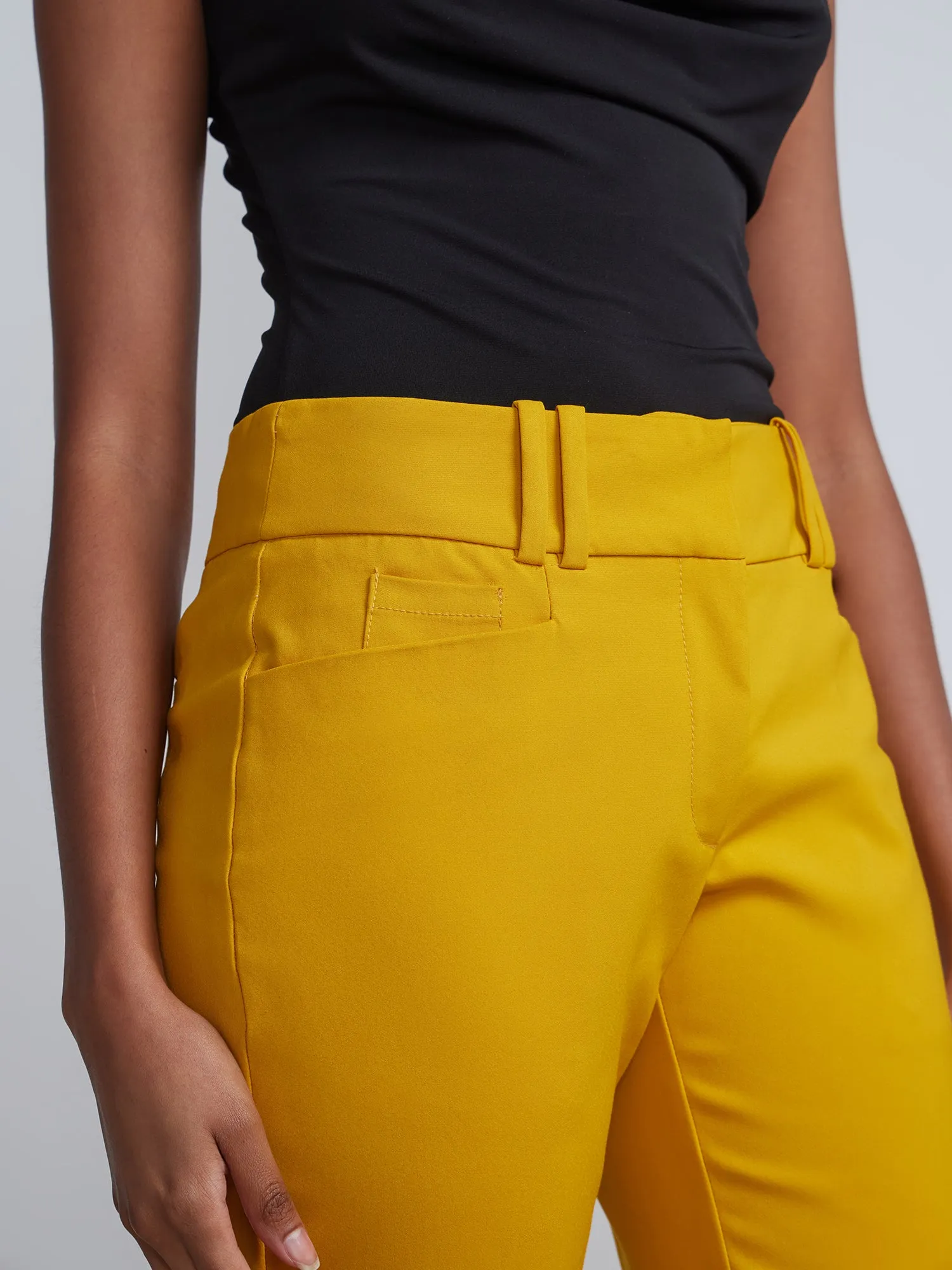 Petite Mid-Rise Modern-Fit Bootcut Pant - All Season Stretch