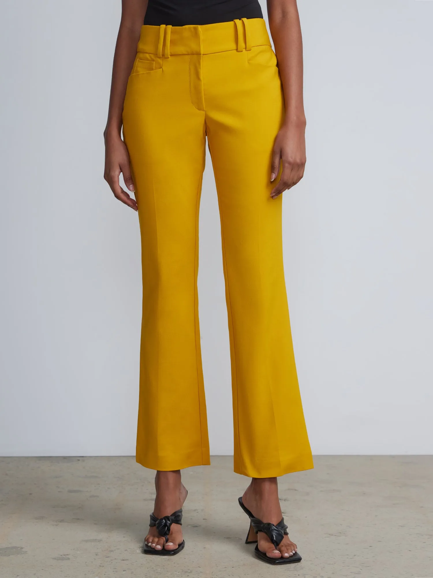 Petite Mid-Rise Modern-Fit Bootcut Pant - All Season Stretch