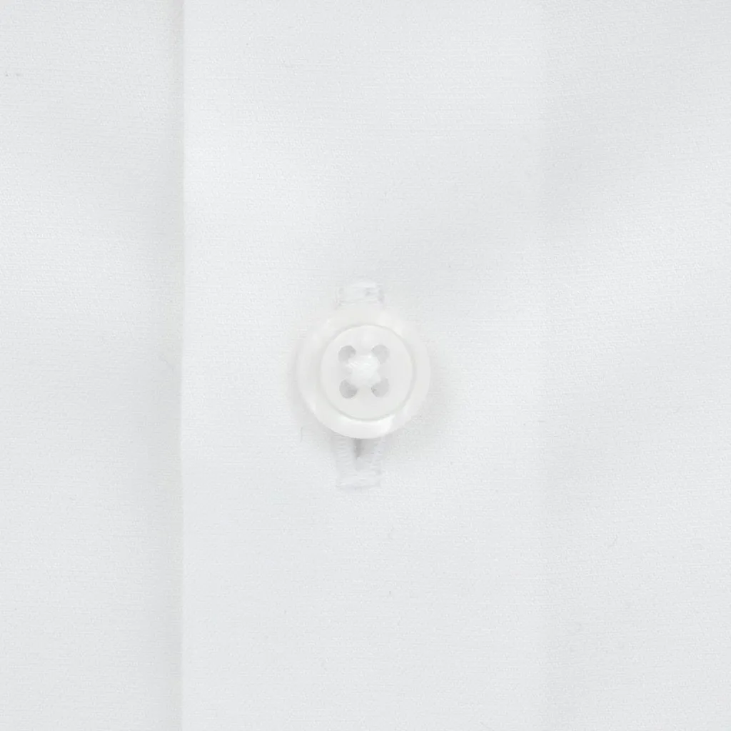 PRIESTS' COLLAR BUTTON CUFF, THE ULTIMATE WHITE SHIRT