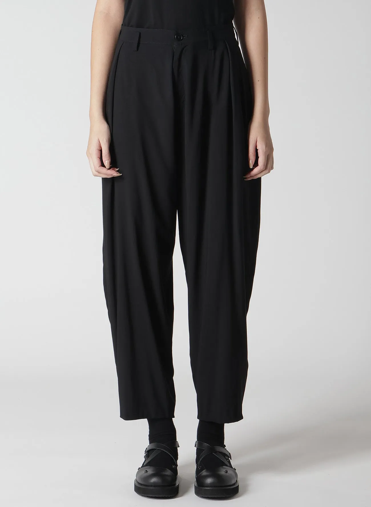 RAYON LAWN CROPED TUCK PANTS